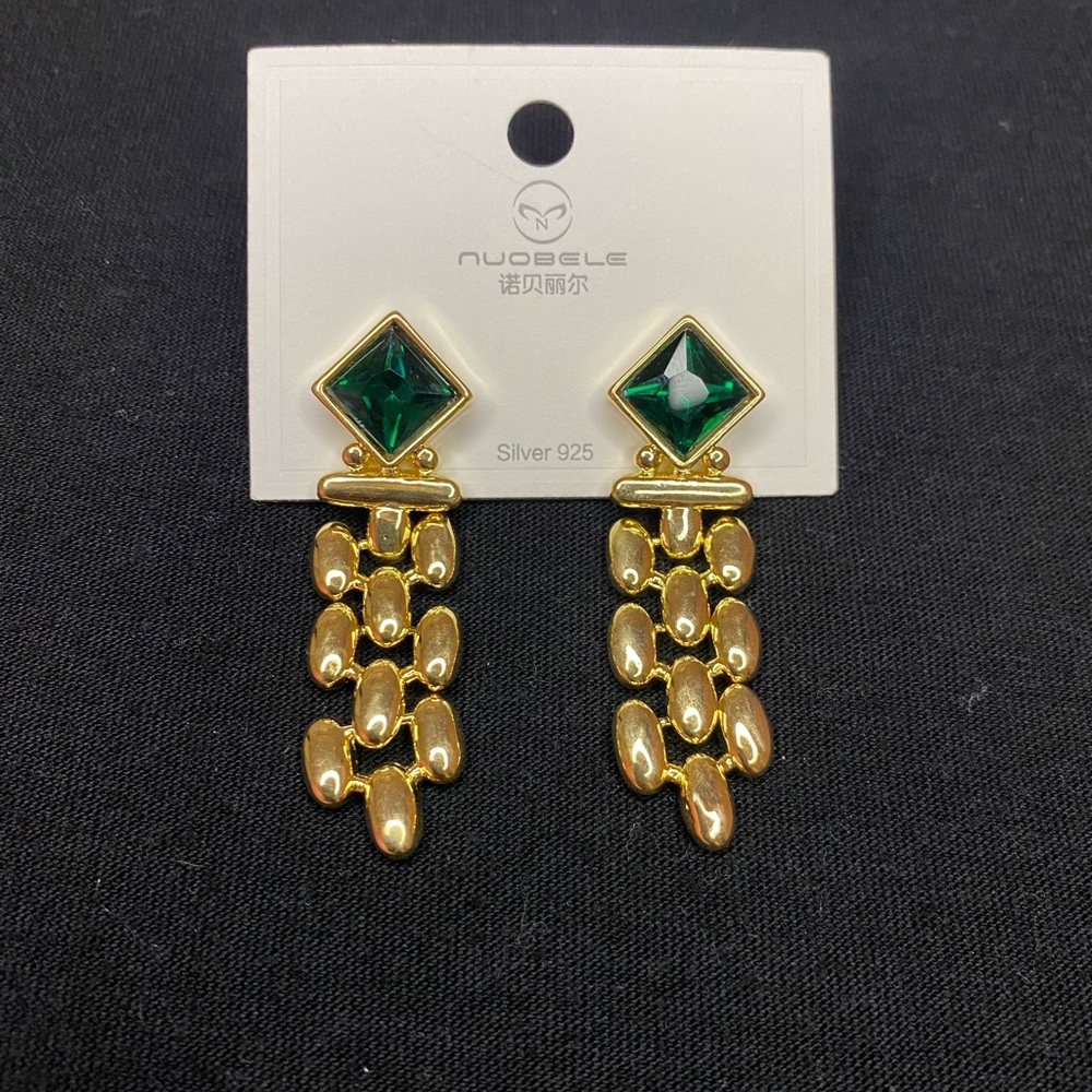 Nuobele Emerald Green and gold earrings